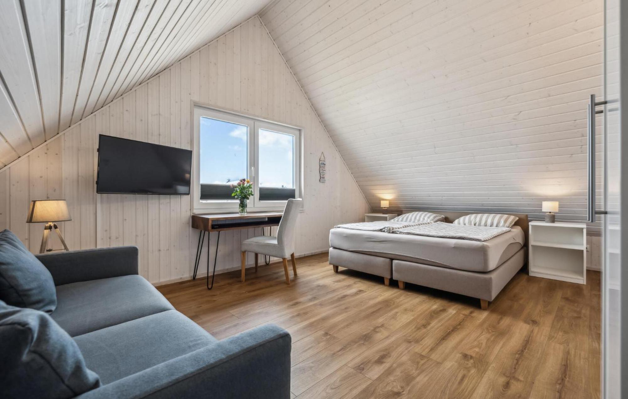 Awesome Home In Ostseeresort Olpenitz With Sauna Exterior photo